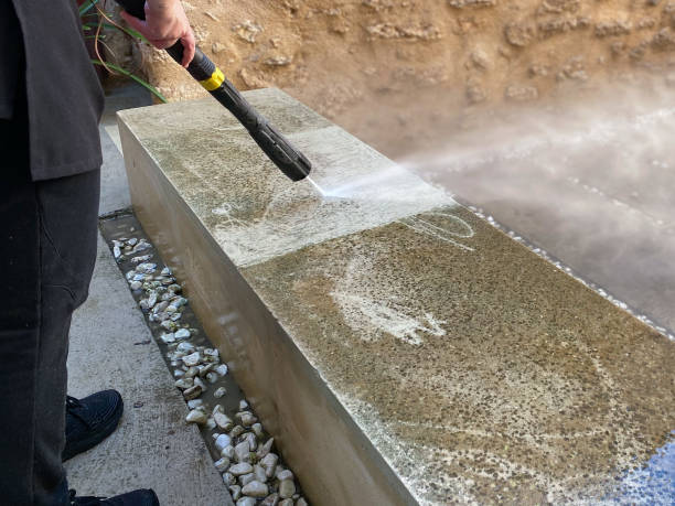 Why Choose Our Certified Pressure Washing Experts for Your Project Needs in Jackson, MN?